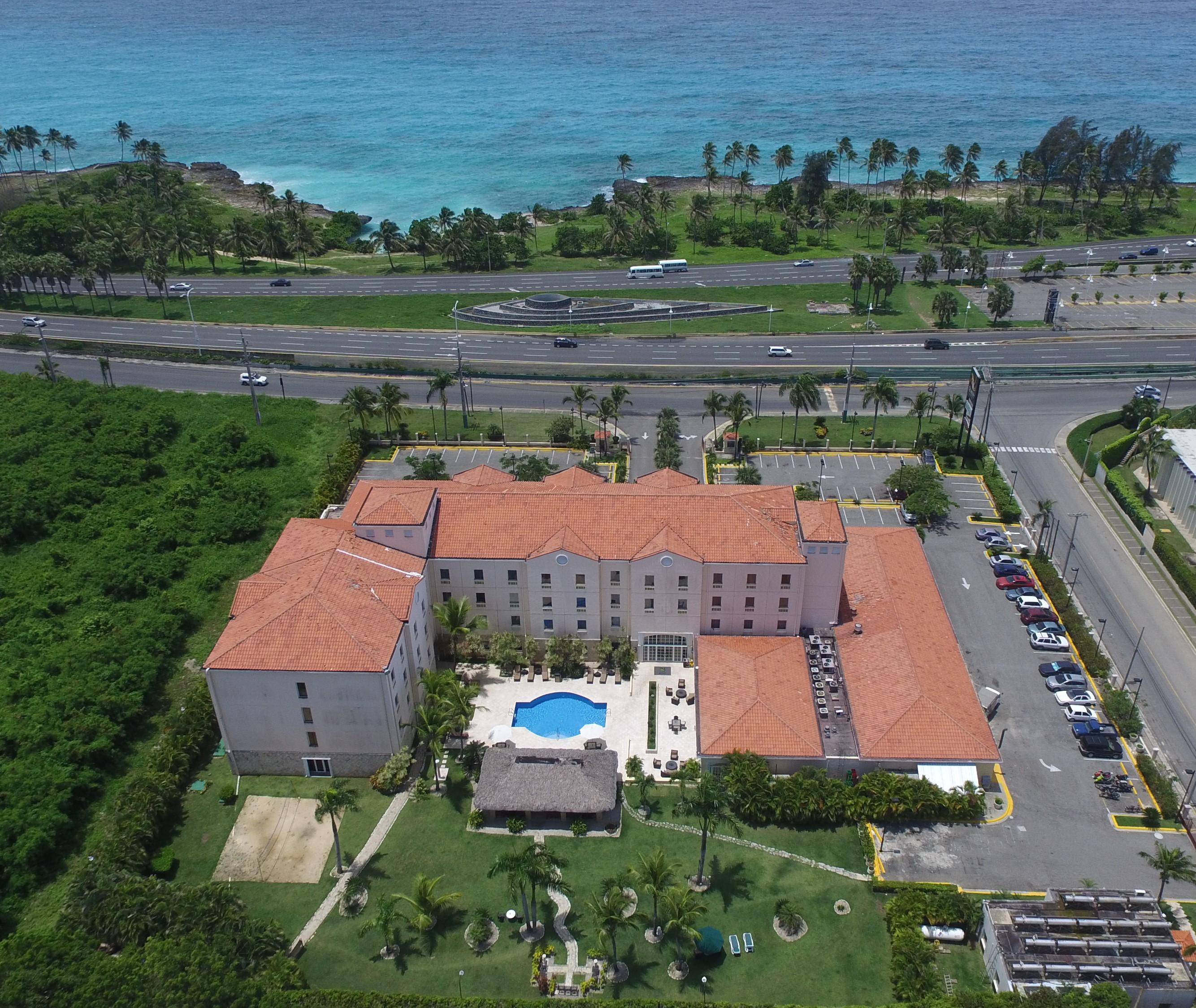 Four Points By Sheraton Santo Domingo Exterior photo