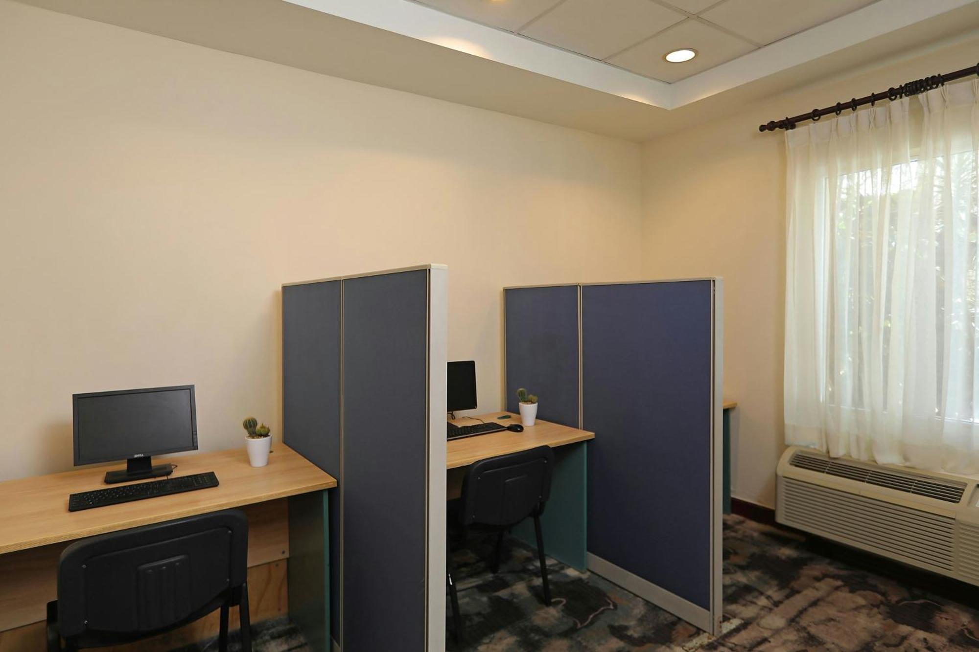 Four Points By Sheraton Santo Domingo Exterior photo